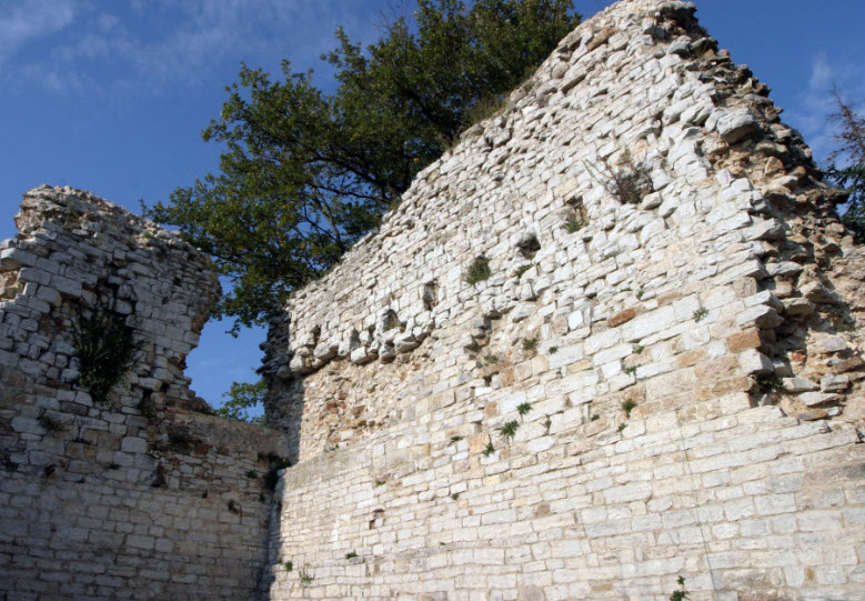 Castello di Cugnano, Italy